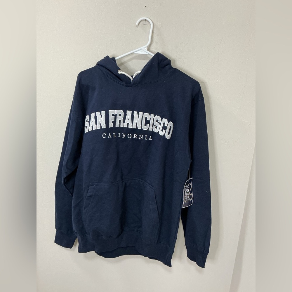 NWT ocean beach San Francisco navy sweatshirt size medium
